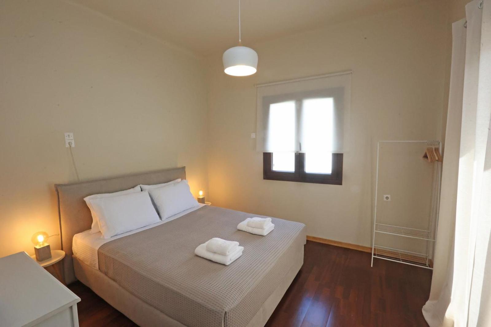 Pine Cottage, Syros Island Agros  Экстерьер фото